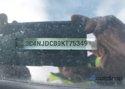 2019 Jeep Compass Limited 4X4 из США, поврежденный, VIN 3C4NJDCB9KT753491